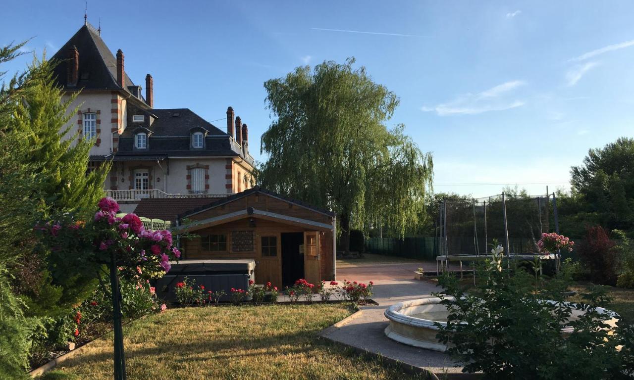 Gite Logis Des Fontaines Raon-lʼÉtape Exterior foto